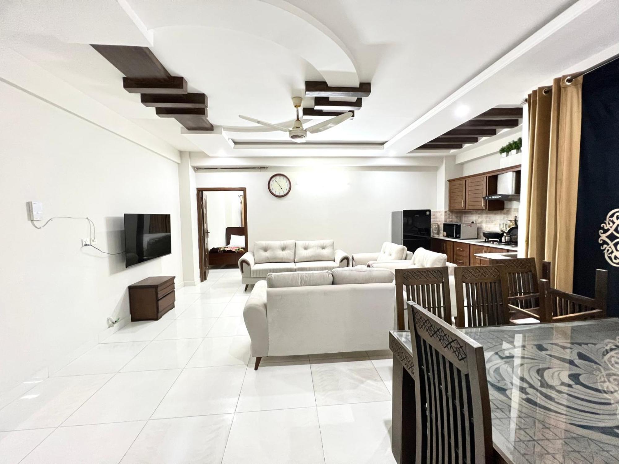 Luxury Apartment Rentals イスラマバード エクステリア 写真